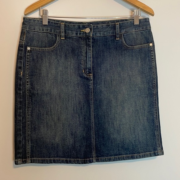 Nautica Dark Wash Denim Skirt Sz 8 NWT - Picture 1 of 5